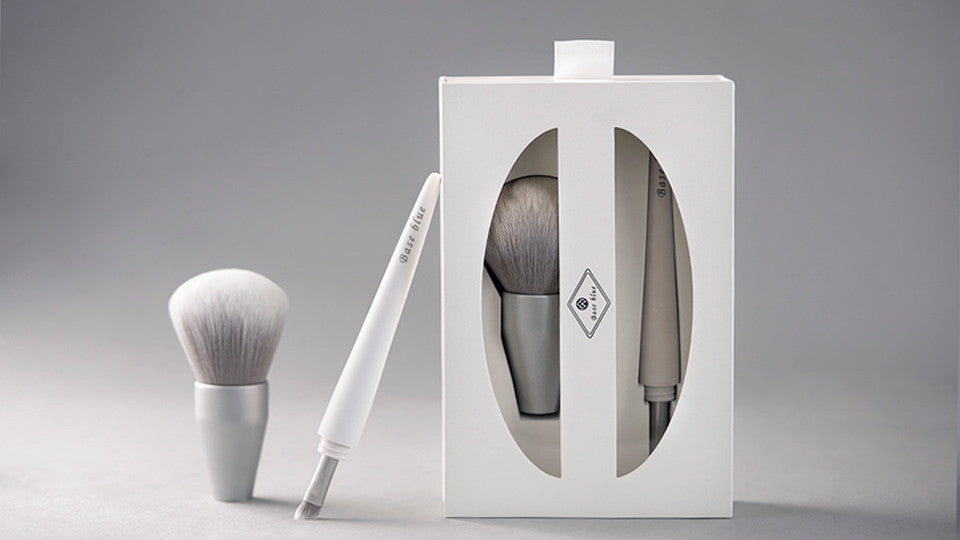 2-in-1 Compact Makeup Brush